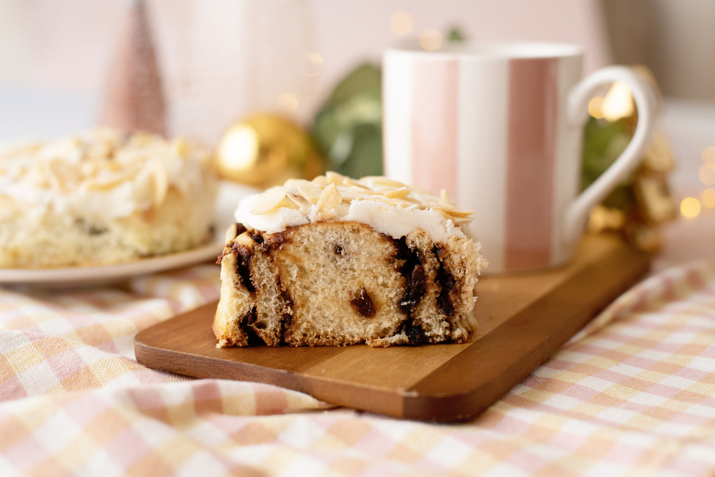 The Stollen Cinnamon Bun - Box of 6