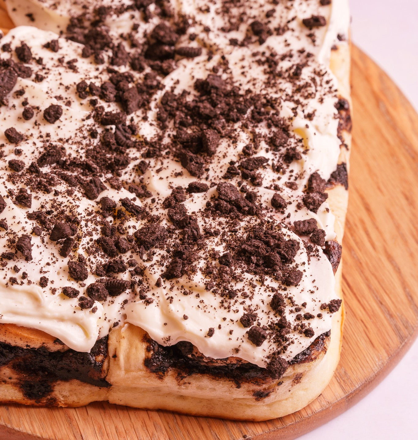 The Oreo Cinnamon Bun Box of 6