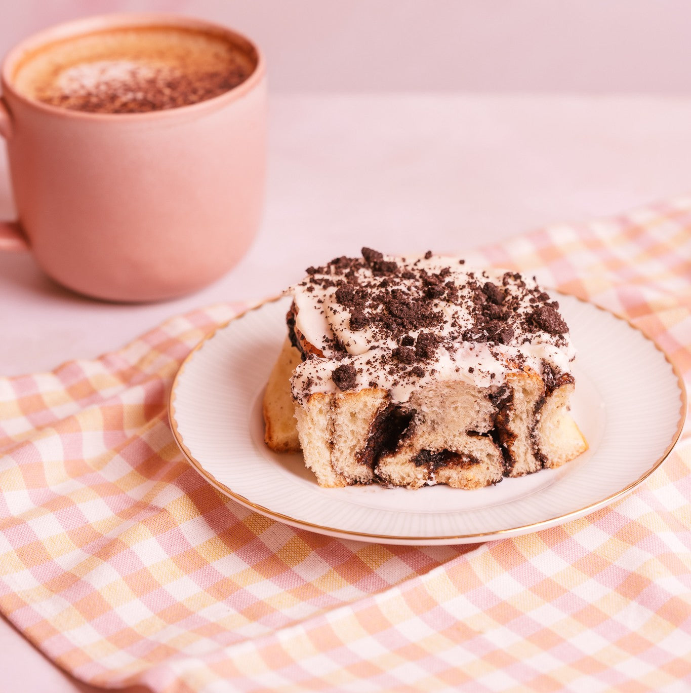 The Oreo Cinnamon Bun Box of 6